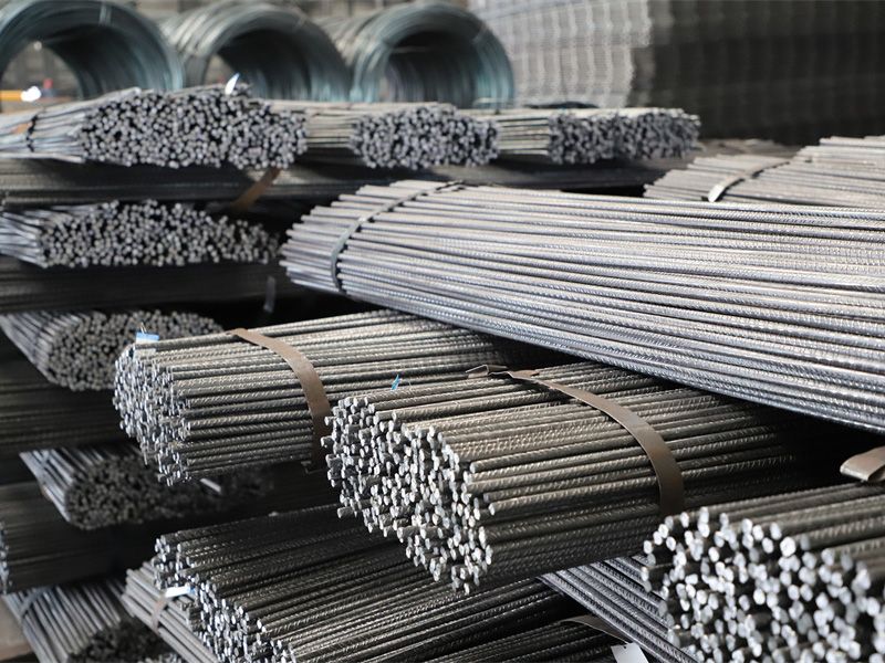 材料的強度等級標(biāo)準(zhǔn)值是根據(jù)什么原則確定的？